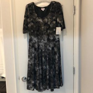 LuLaRoe Nicole XL